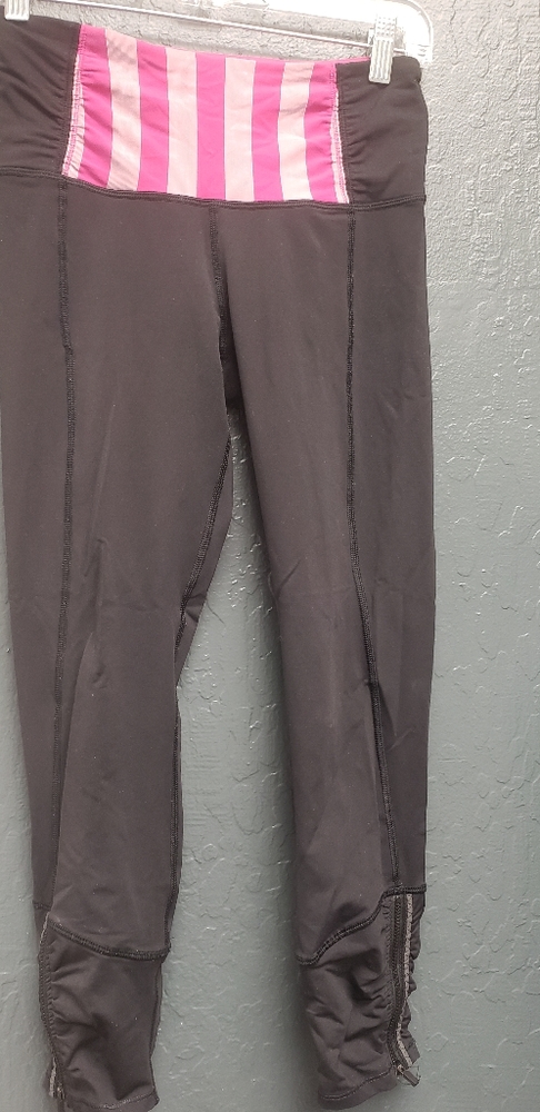 Lululemon cropped athletic tights